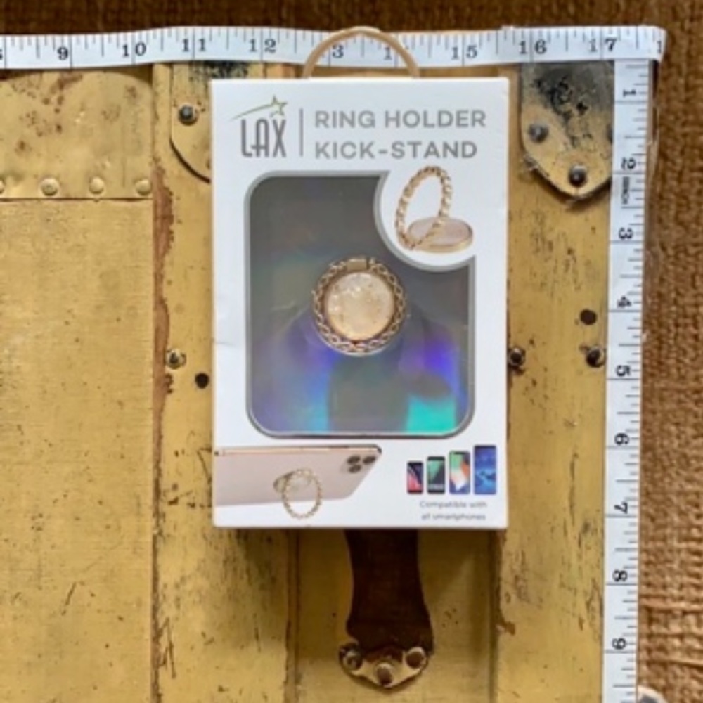 NIB LAX CELL PHONE RUNG 360° ROTATING RING STAND & MOUNT CELL PHONE ACCESSORY